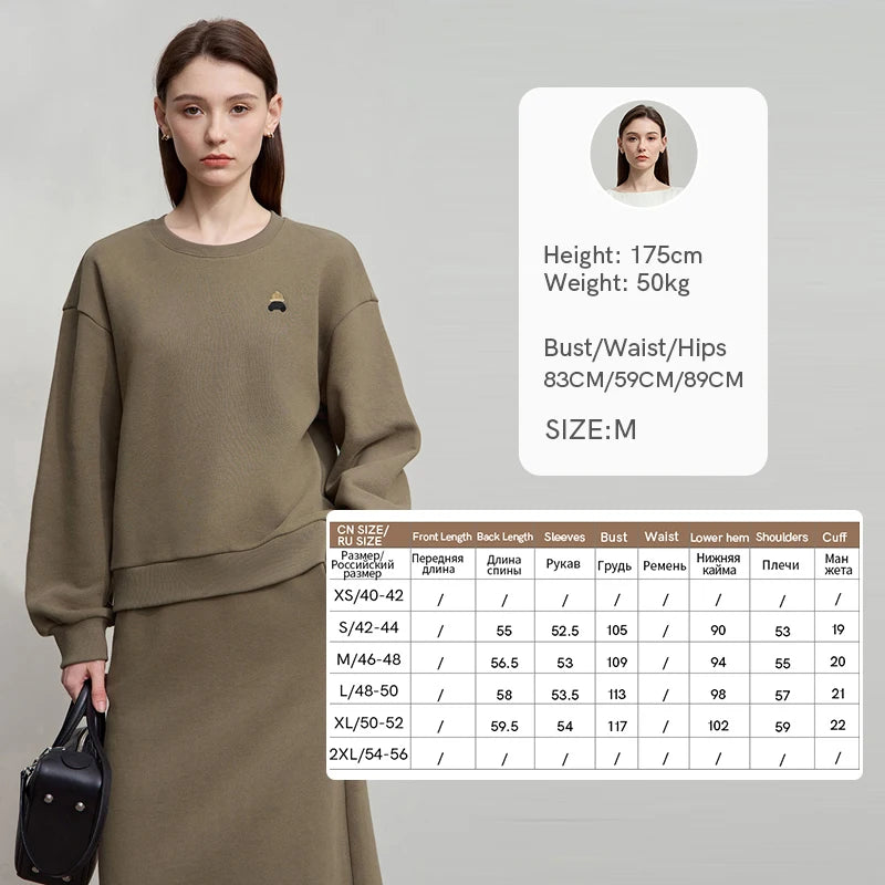 AMII Minimalist Woman Sets Two Pieces Autumn Little Bear Embroidered Sweatshirt Split Skirts Sets Sports Casual Sets 12523042