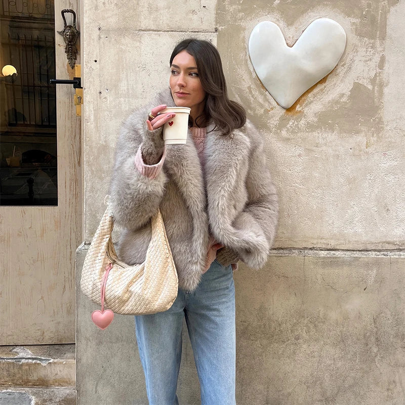 Faux Fur Cropped Jacket For Women Coats Thick Warm Soft Jackets Women 2025 Long Sleeve Casual Winter Coat In New Outerwear